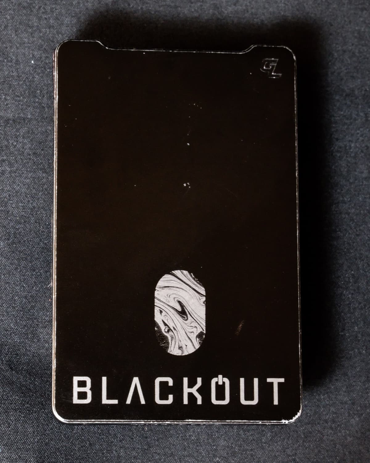 Engraved metal wallet